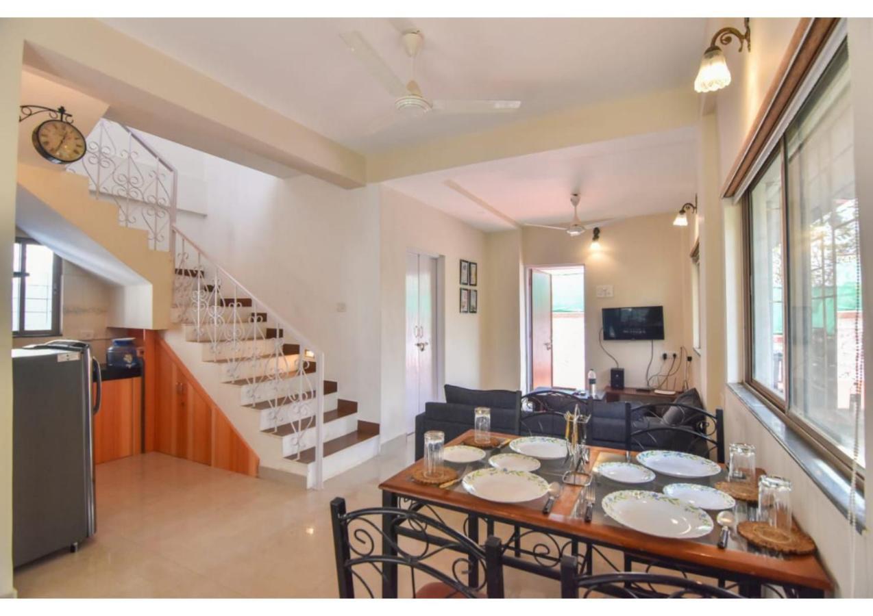 Regal Villas Mudra Villa 3Bhk ロナバラ エクステリア 写真